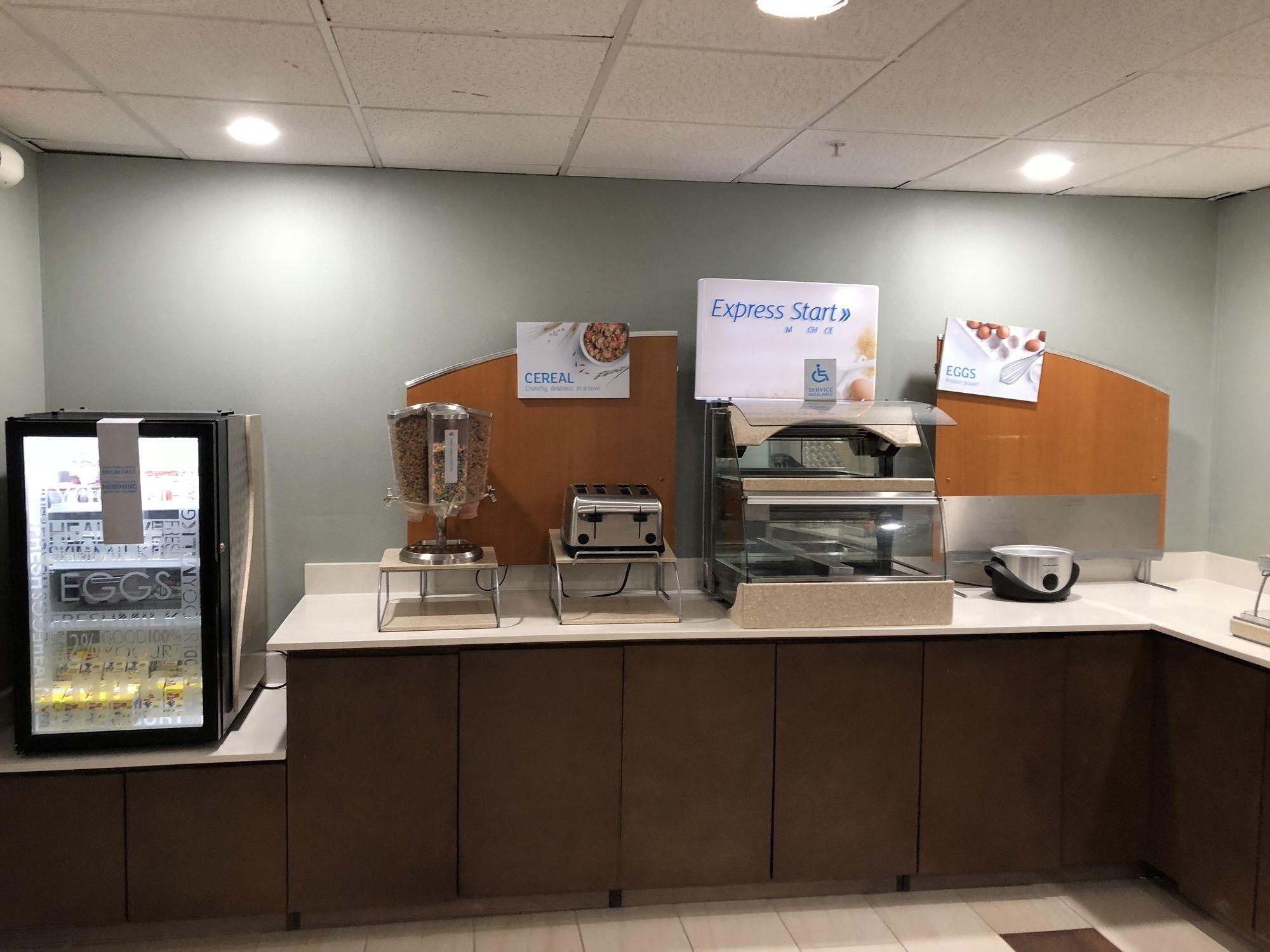 Holiday Inn Express Santa Rosa By Ihg Exteriör bild