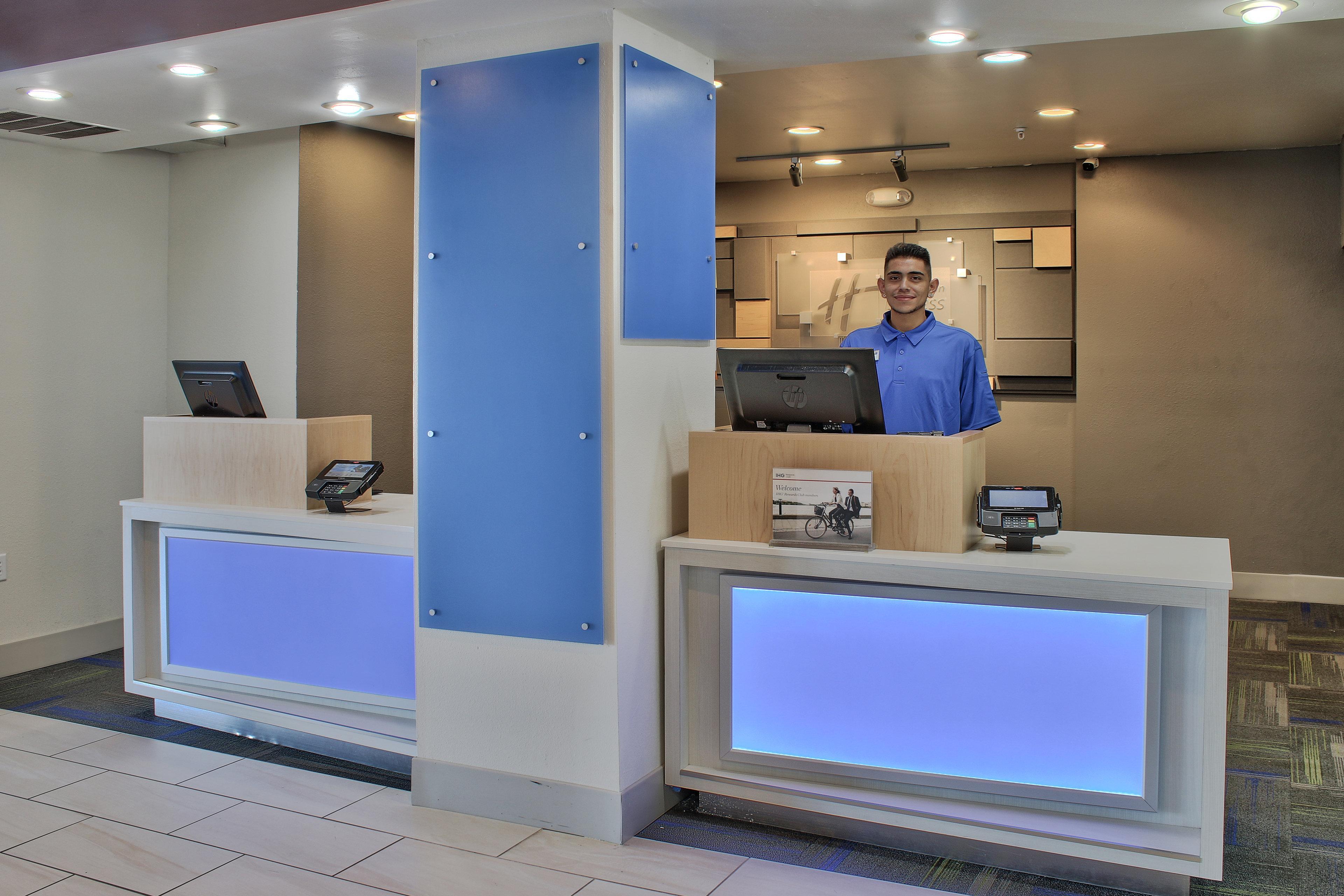 Holiday Inn Express Santa Rosa By Ihg Exteriör bild